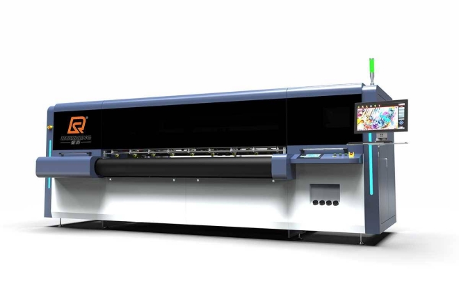 2024年11月引進5色UV數位印刷機